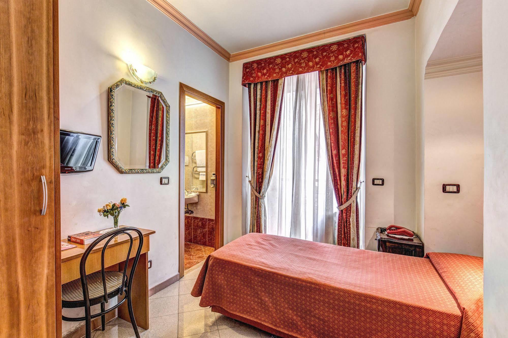Hotel Giuliana Roma Dış mekan fotoğraf